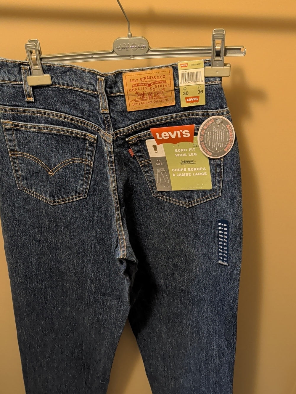 535 Vintage Deadstock Levi's Wide Leg Jeans in Dark Blue Denim
